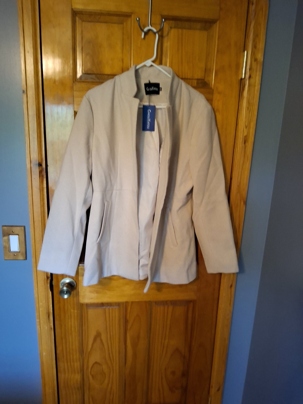 Chouyatou Women's Cream Open-Front Jacket